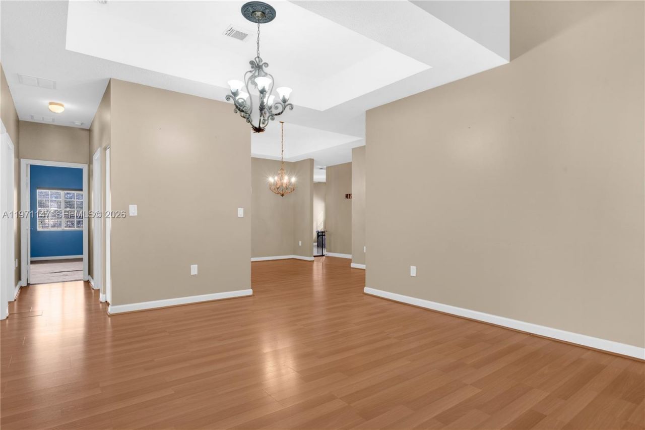 2875 NE 4th St , Homestead, FL 33033 Photo