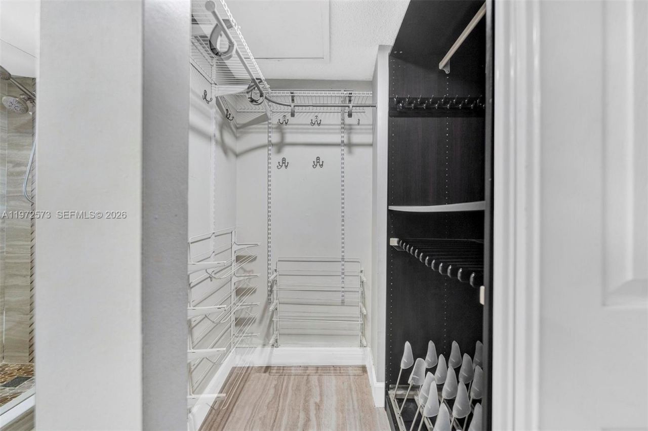 15575 N Miami Lakeway N , Unit 305, Miami Lakes, FL 33014 Photo