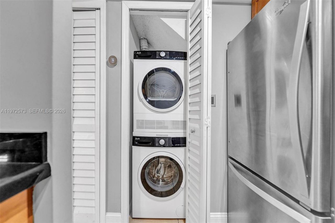 15575 N Miami Lakeway N , Unit 305, Miami Lakes, FL 33014 Photo