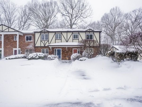 43 West Summitt St, Unit 10, South Hadley, MA 01075