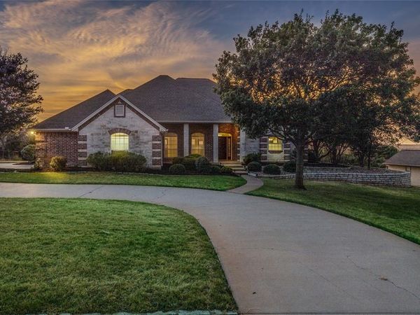 270 Stone Mountain Road, Cresson, TX 76035