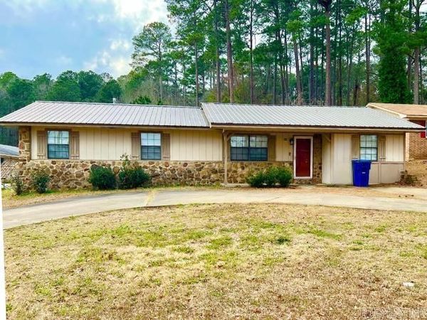 762 Sheila, Camden, AR 71701