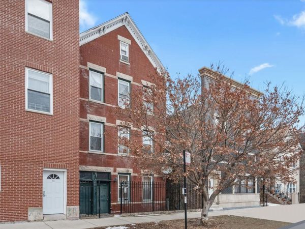 934 W 35th Place , Chicago, IL 60609