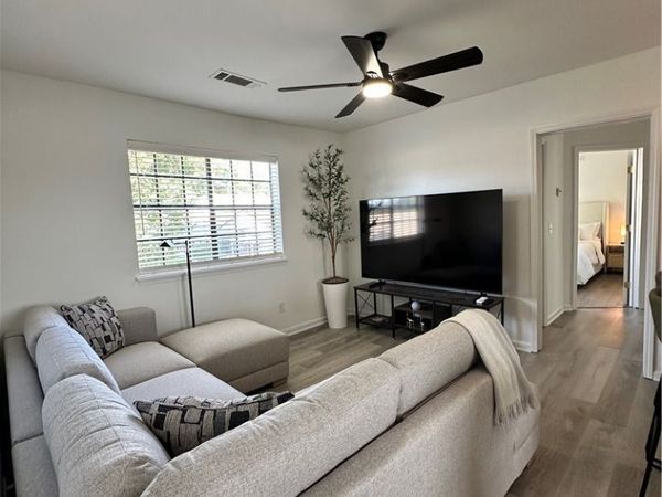 901 Hargrove Road, Unit 16C, Tuscaloosa, AL 35401