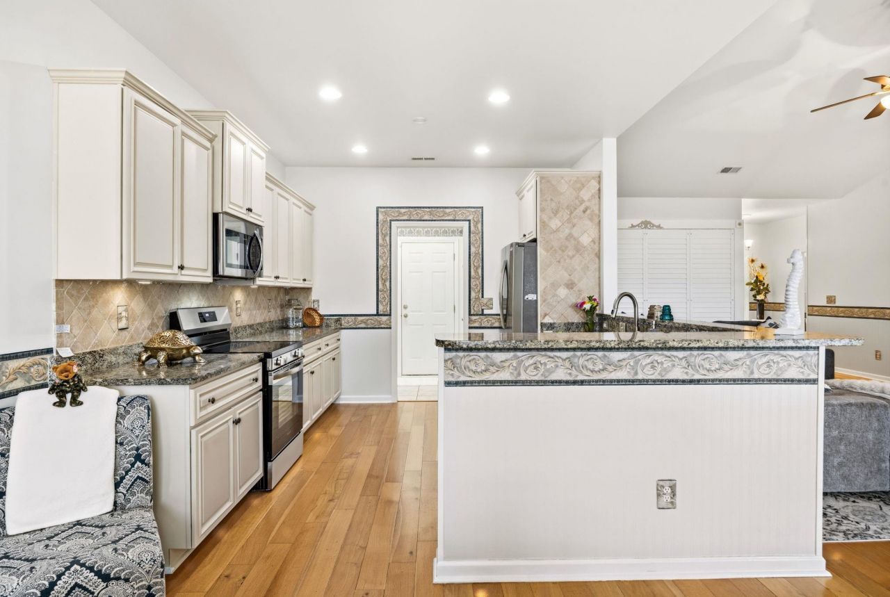 3016 Shallow Pond Dr.  Photo 10