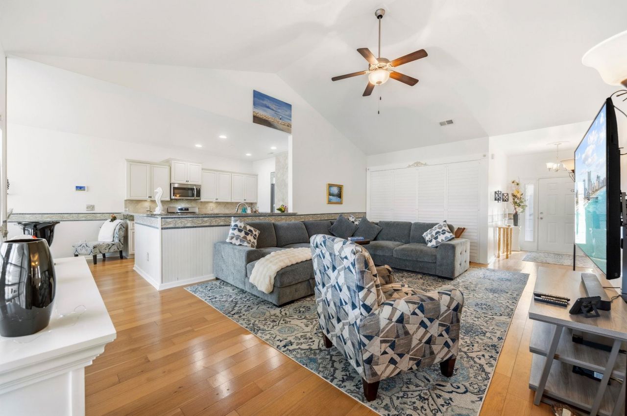 3016 Shallow Pond Dr.  Photo 6