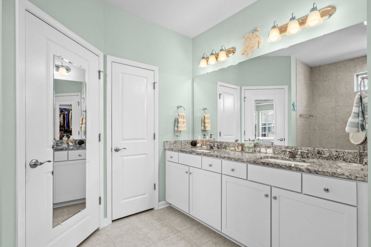 6575 Pozzallo Place  Photo 15