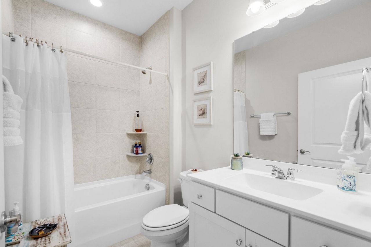 6575 Pozzallo Place  Photo 18