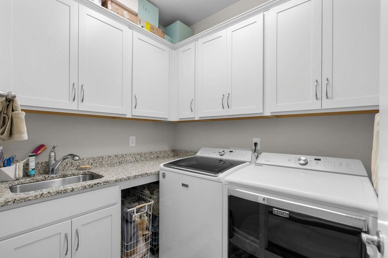 6575 Pozzallo Place  Photo 21