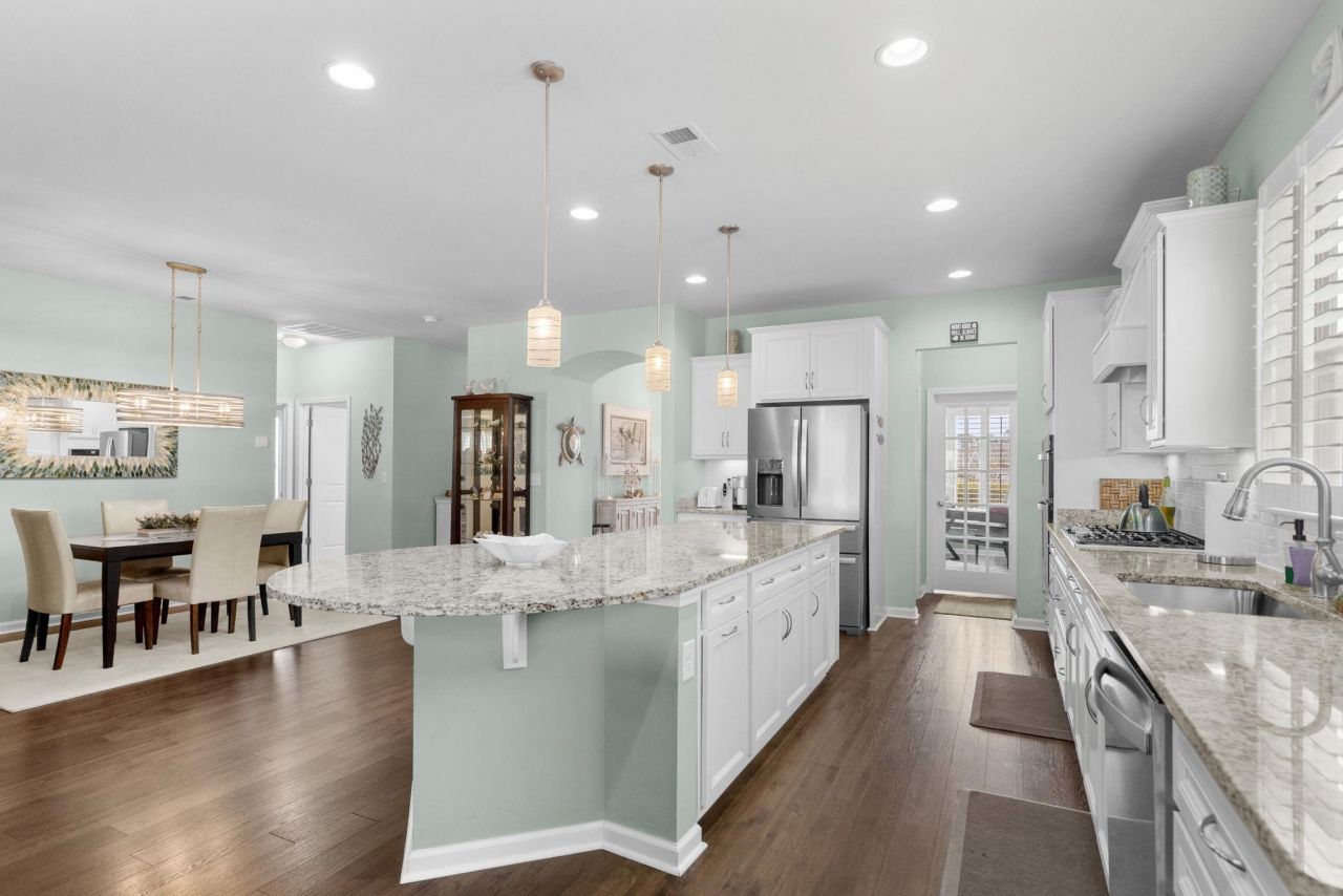 6575 Pozzallo Place  Photo 9