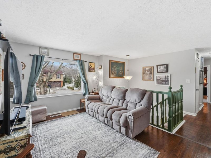 1860 Churchill Downs Road, Newark, OH 43055 Photo 4