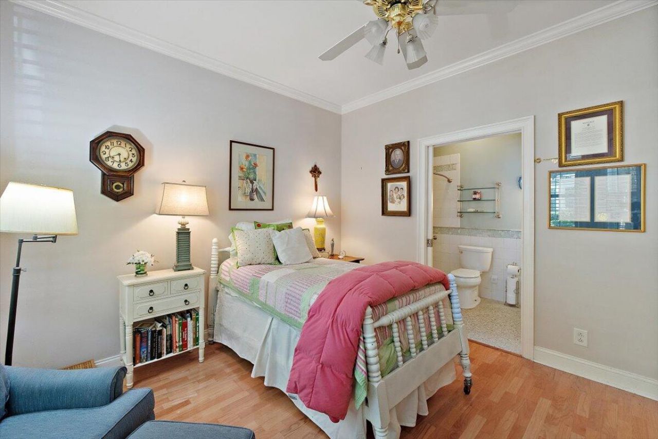 769 Natchez Circle Photo 13