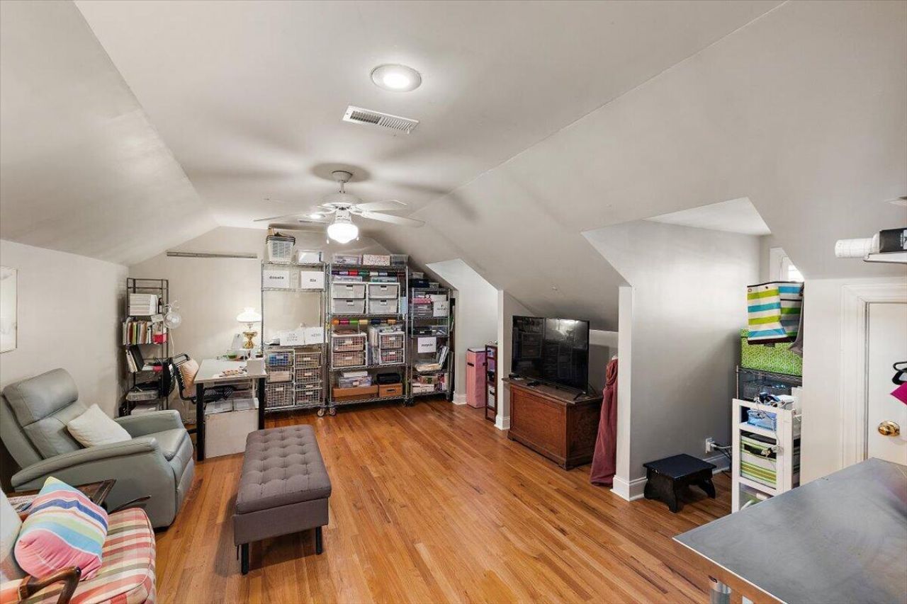 769 Natchez Circle Photo 18