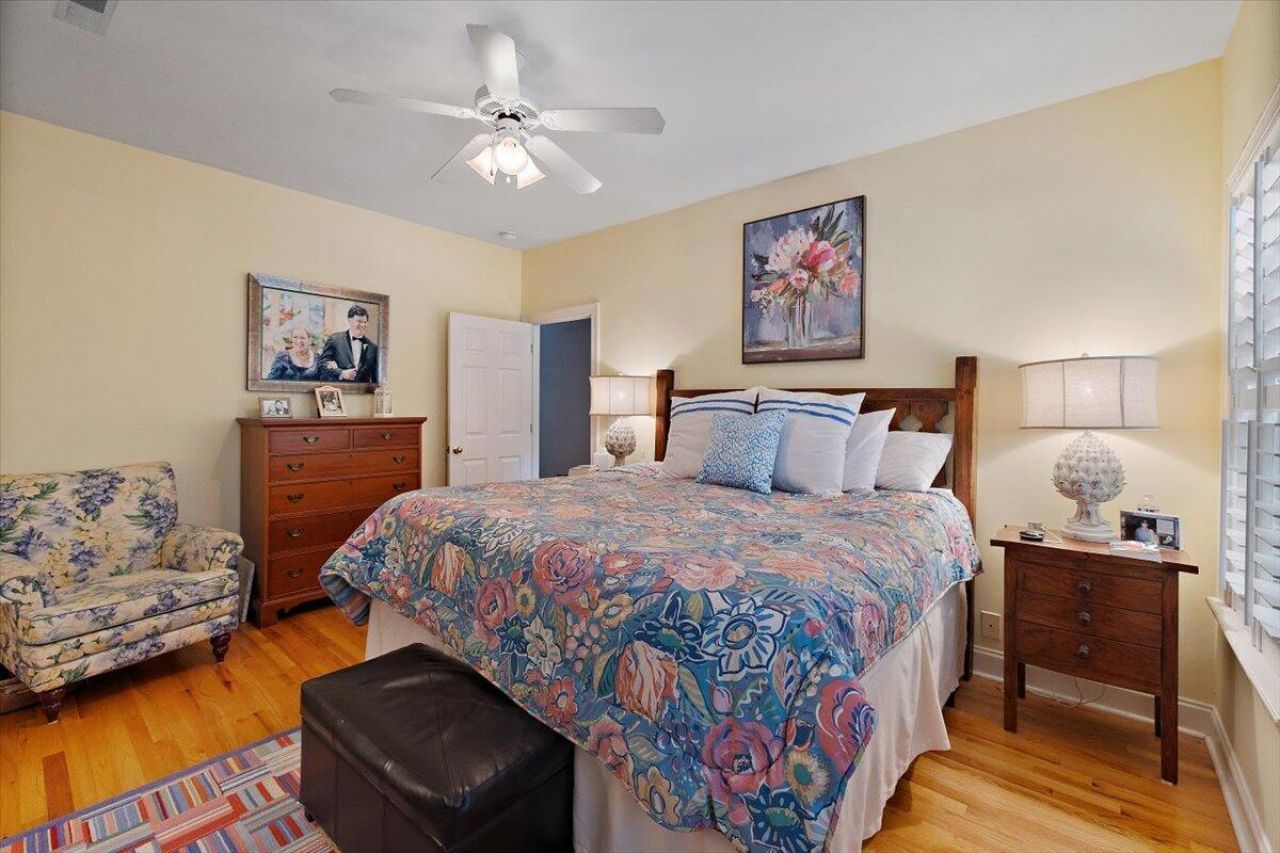 769 Natchez Circle Photo 19