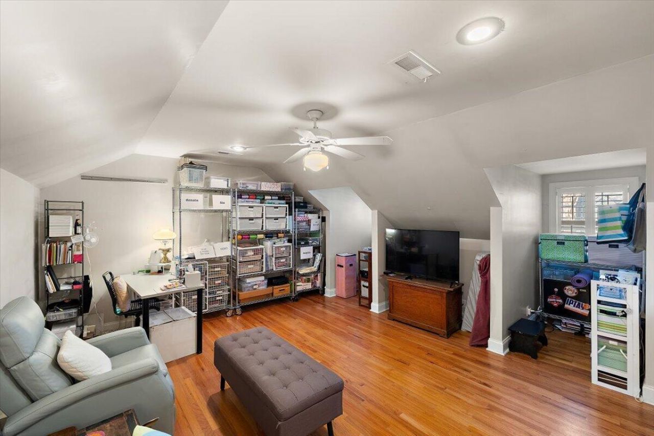 769 Natchez Circle Photo 20