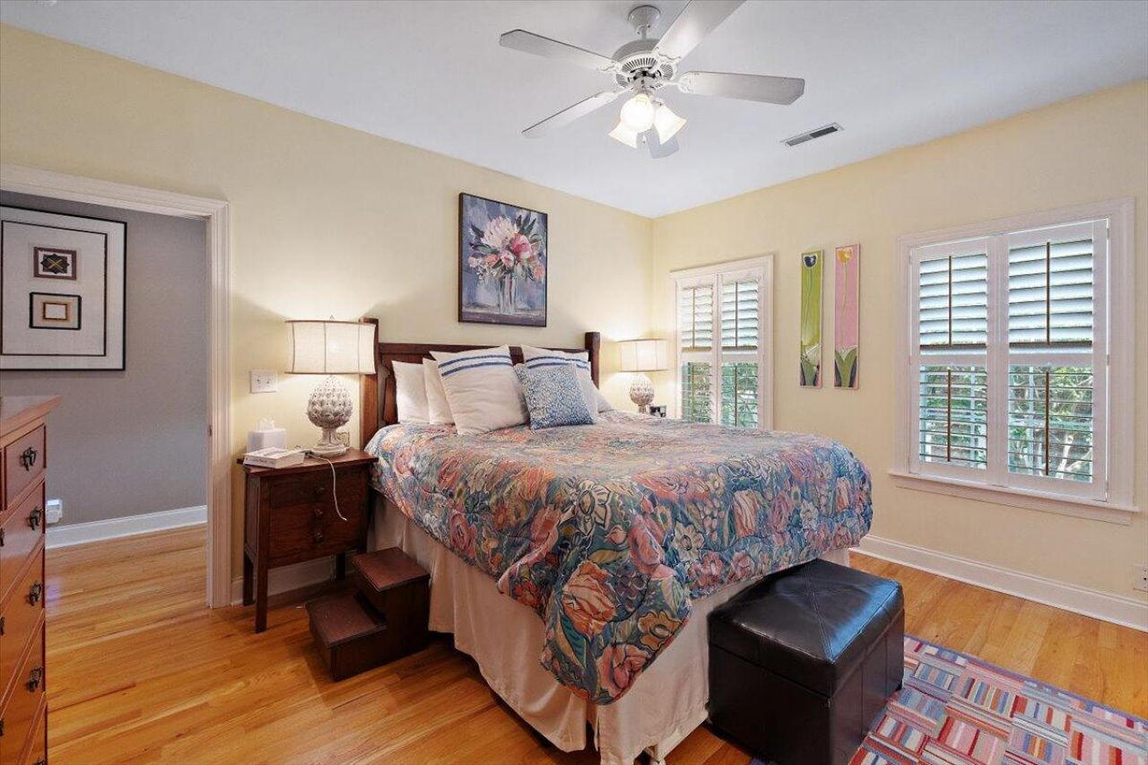 769 Natchez Circle Photo 24