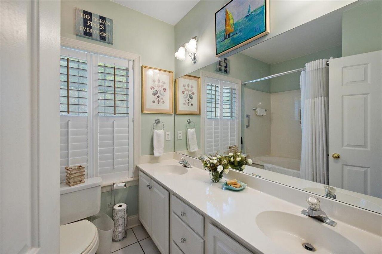 769 Natchez Circle Photo 25