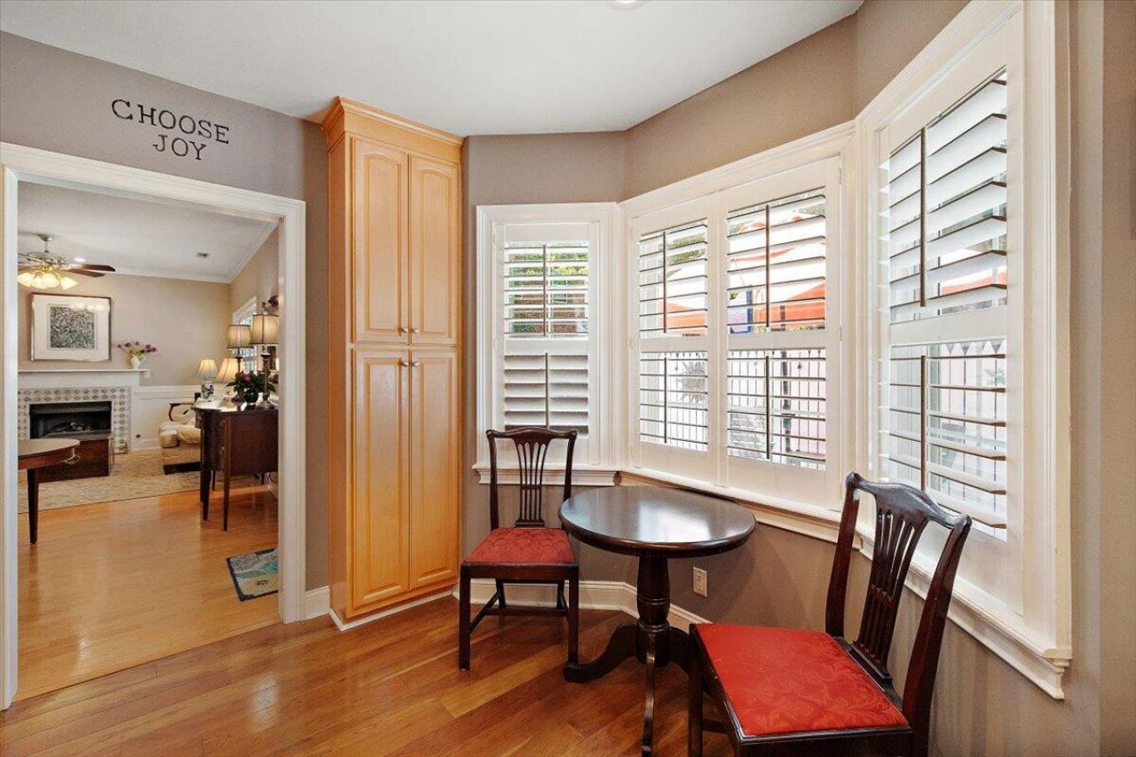 769 Natchez Circle Photo 8