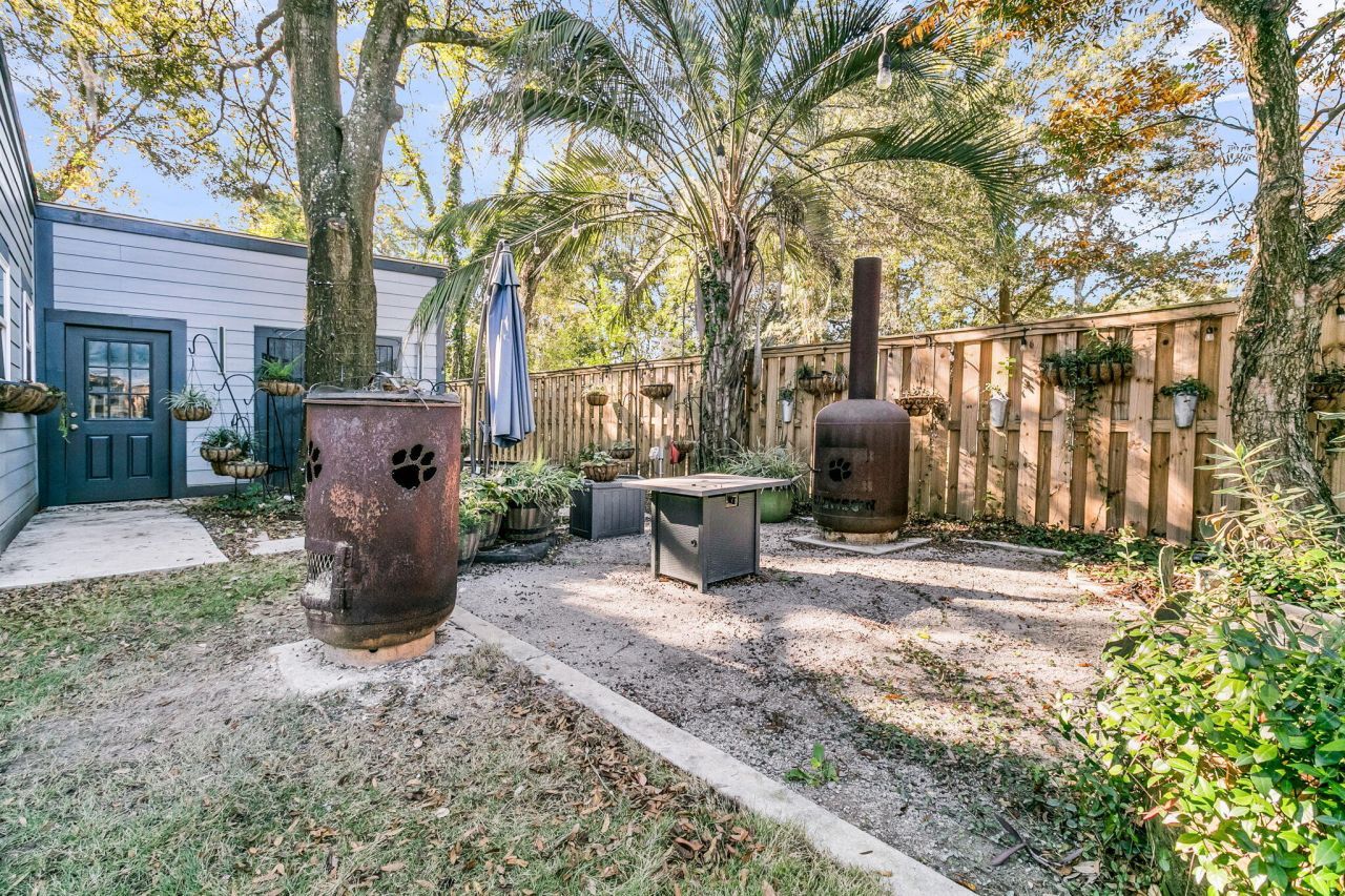 1187 Marquis Road Photo 49