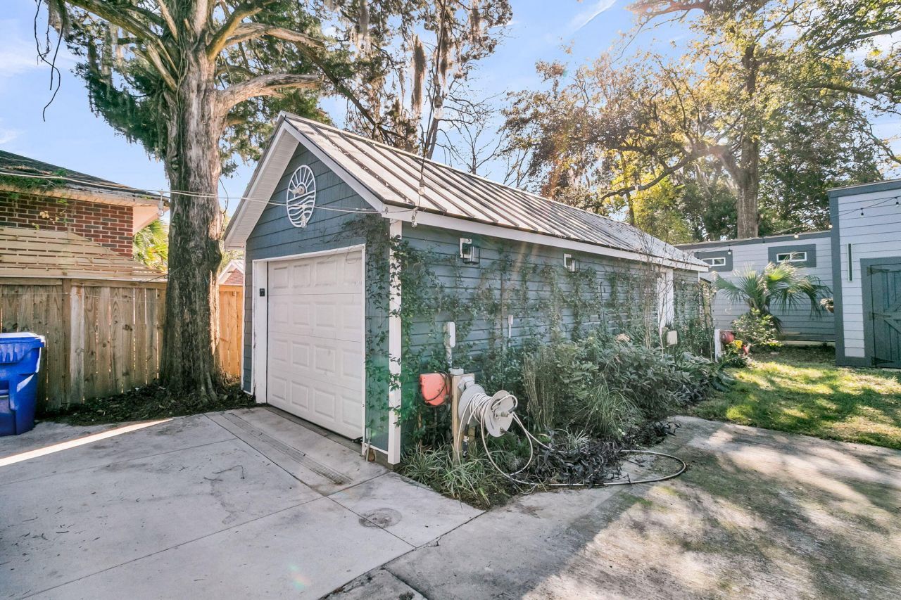 1187 Marquis Road Photo 53