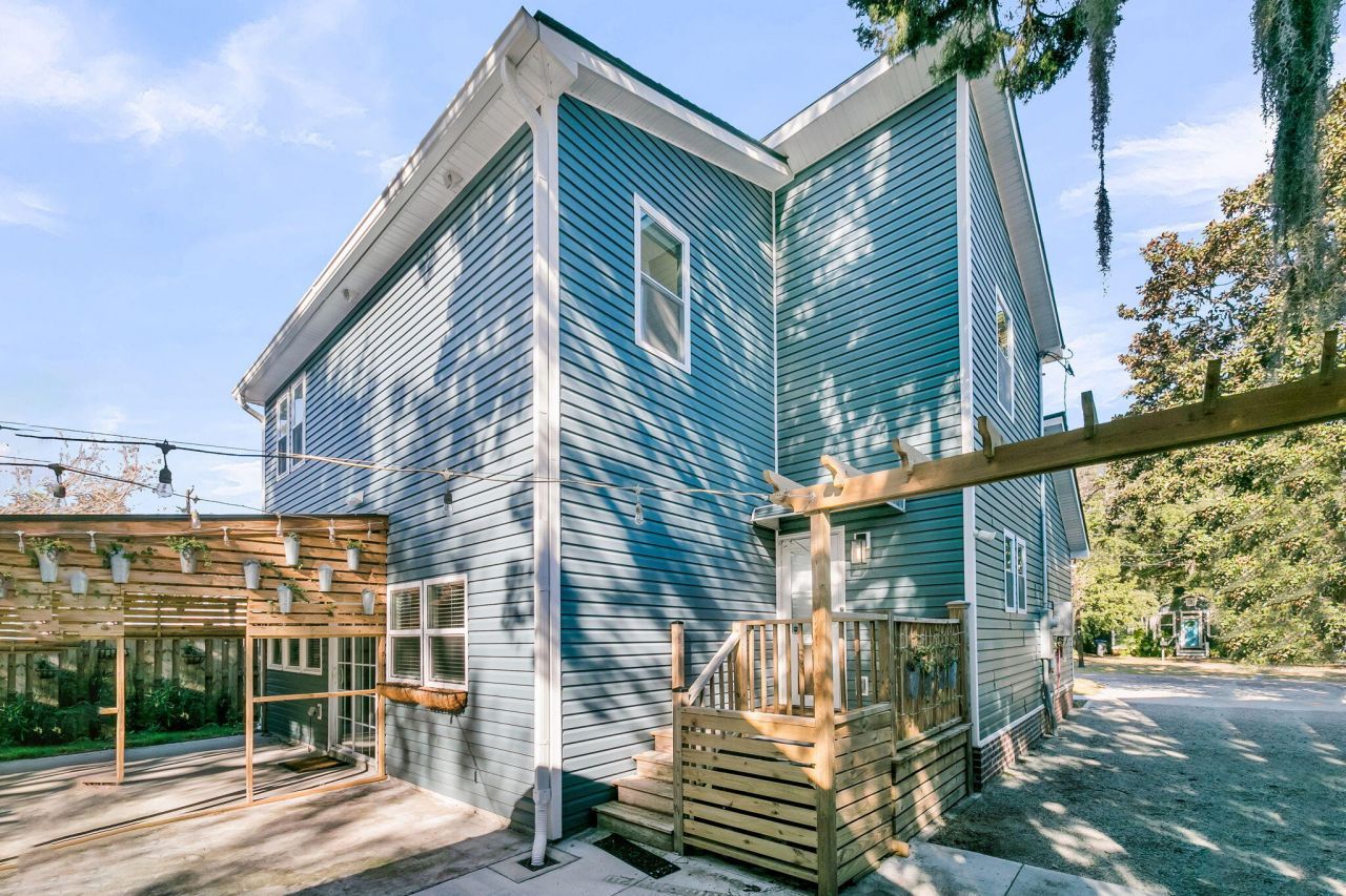 1187 Marquis Road Photo 58