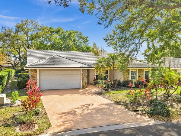 9080 NW 50th Court, Coral Springs, FL 33067