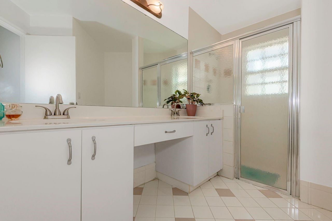 18921 NW 10 Street, Pembroke Pines, FL 33029 Photo