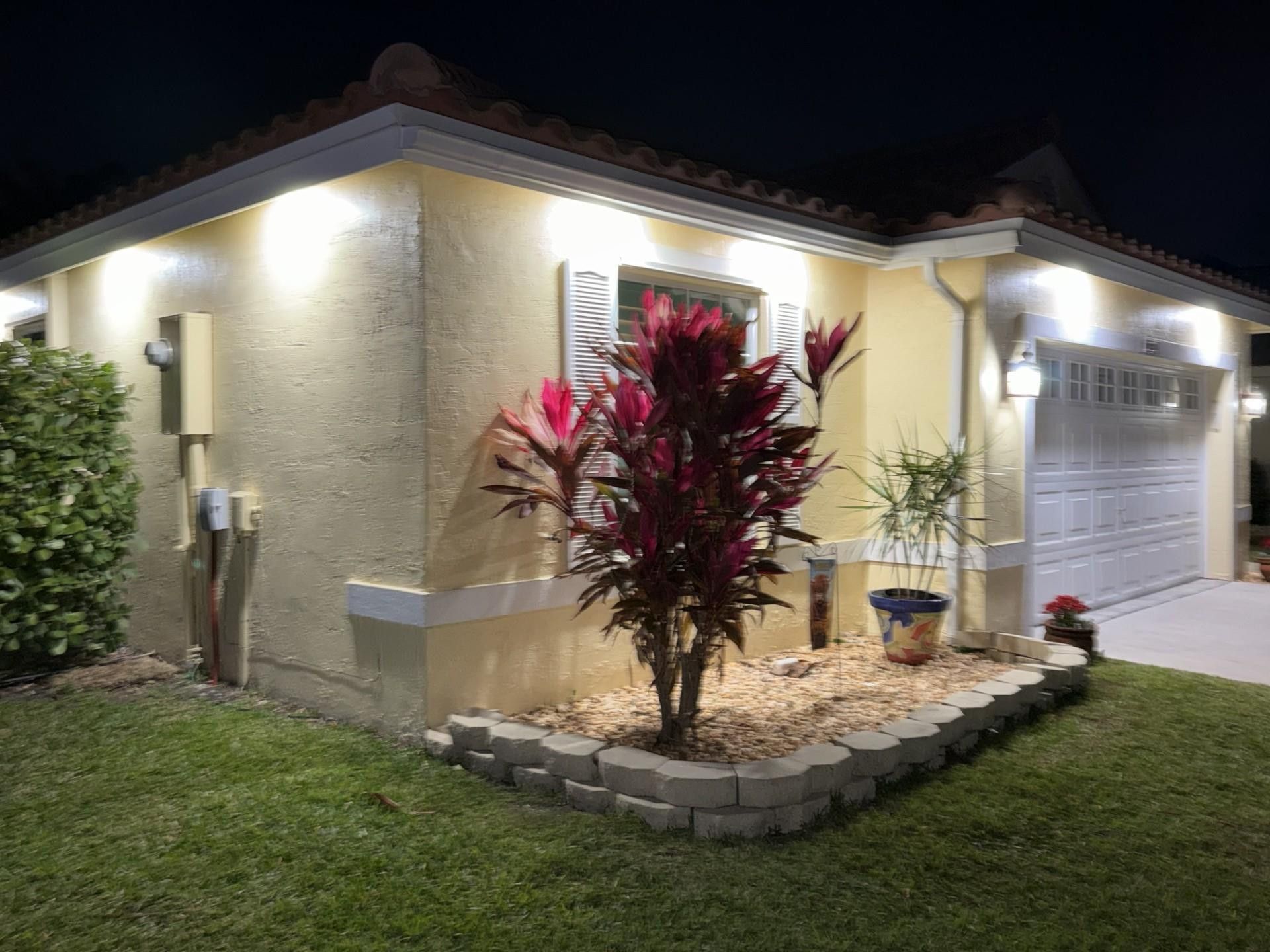 18921 NW 10 Street, Pembroke Pines, FL 33029 Photo