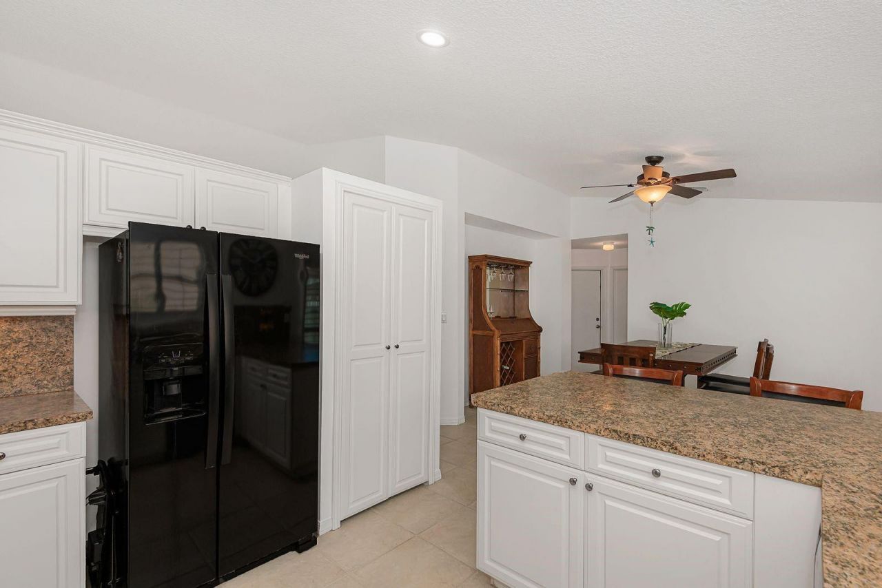 18921 NW 10 Street, Pembroke Pines, FL 33029 Photo