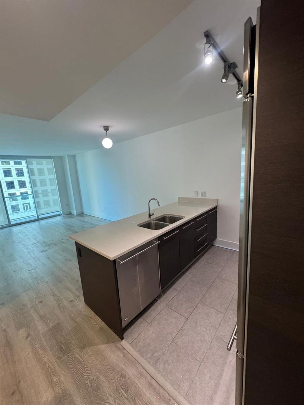 500 Brickell Avenue, Unit 1706, Miami, FL 33131 Photo