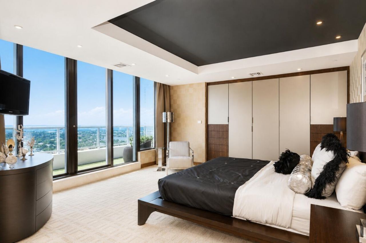 1 N Fort Lauderdale Beach Boulevard, Unit Lp 2302, Fort Lauderdale, FL 33304 Photo