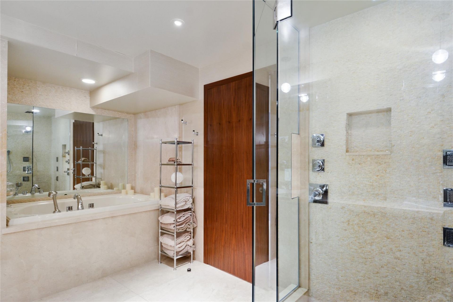 1 N Fort Lauderdale Beach Blvd, Unit 2302, Fort Lauderdale, FL 33304 Photo