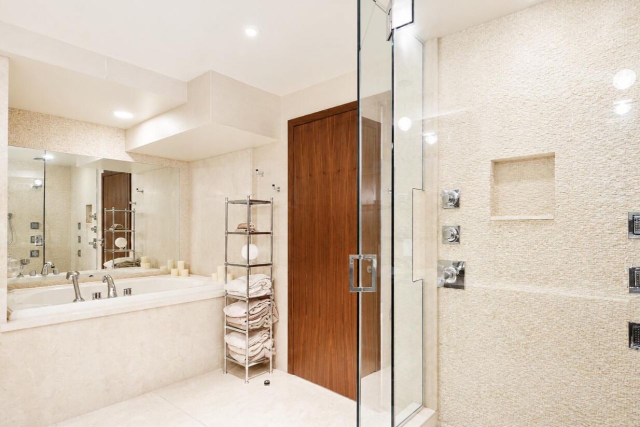 1 N Fort Lauderdale Beach Boulevard, Unit Lp 2302, Fort Lauderdale, FL 33304 Photo