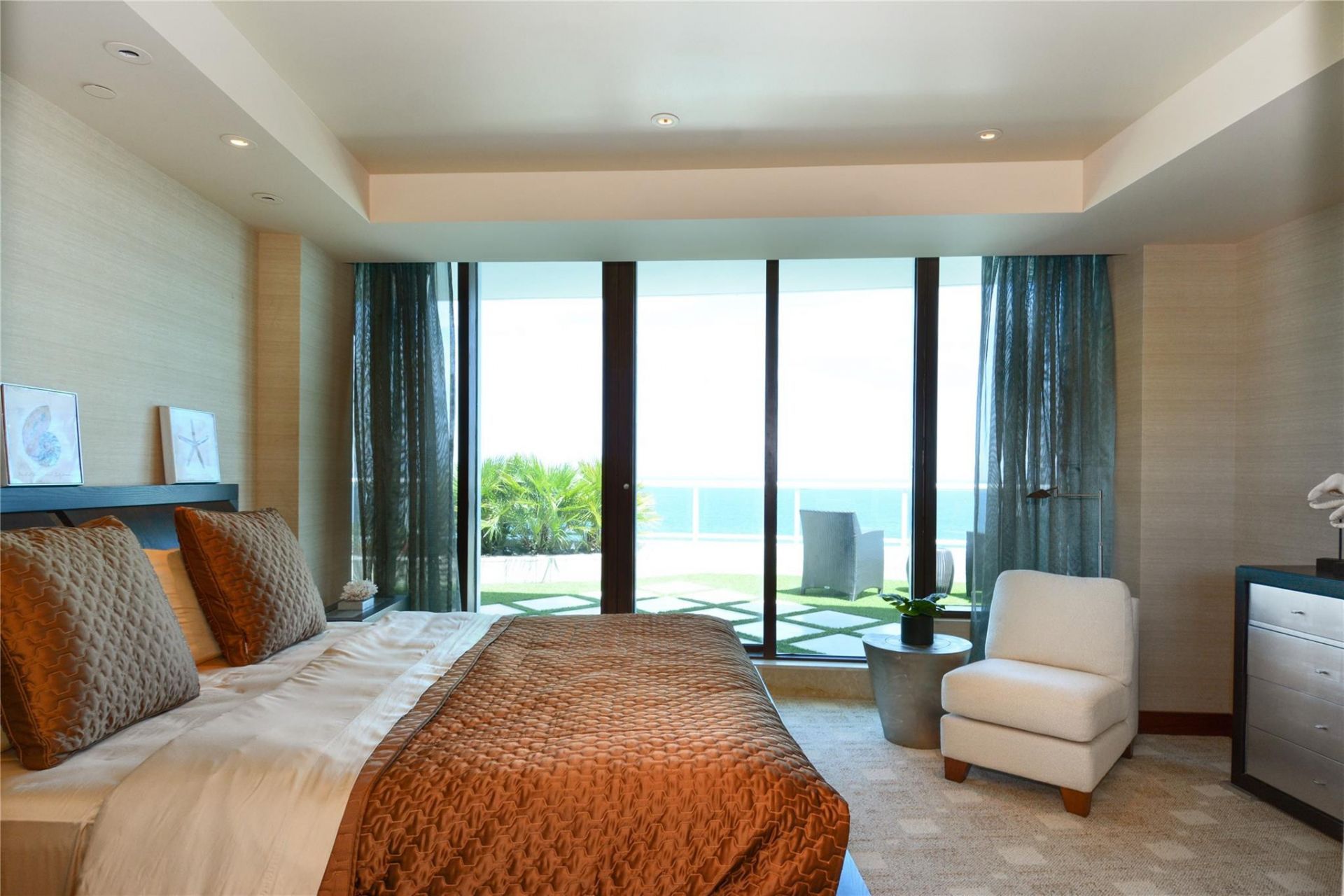 1 N Fort Lauderdale Beach Boulevard, Unit Lp 2302, Fort Lauderdale, FL 33304 Photo