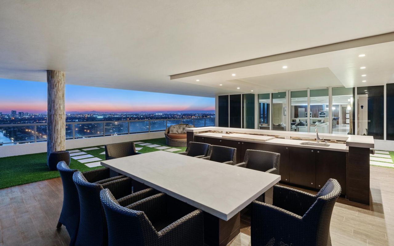 1 N Fort Lauderdale Beach Boulevard, Unit Lp 2302, Fort Lauderdale, FL 33304 Photo