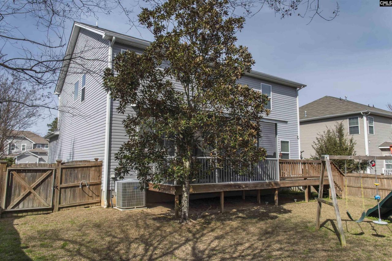 125 Plymouth Pass Drive  Photo 10