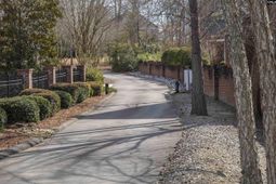 125 Plymouth Pass Drive  photo 4