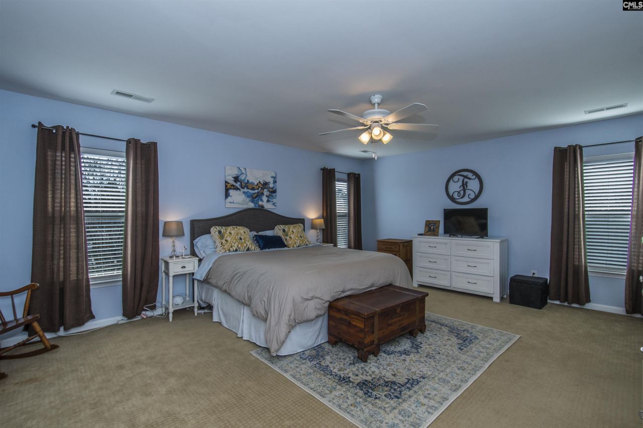 125 Plymouth Pass Drive  Photo 32