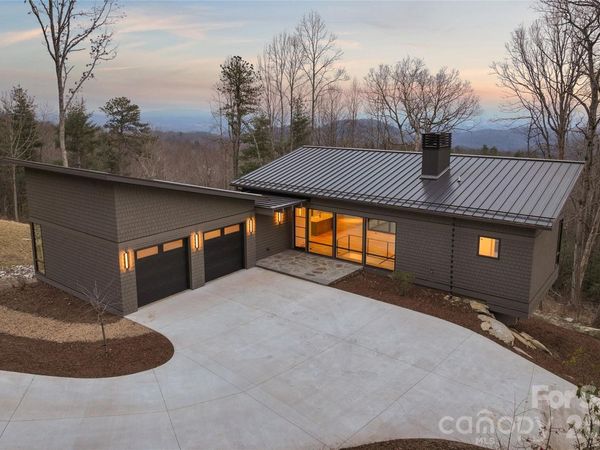 751 New Sprout Lane, Hendersonville, NC 28792