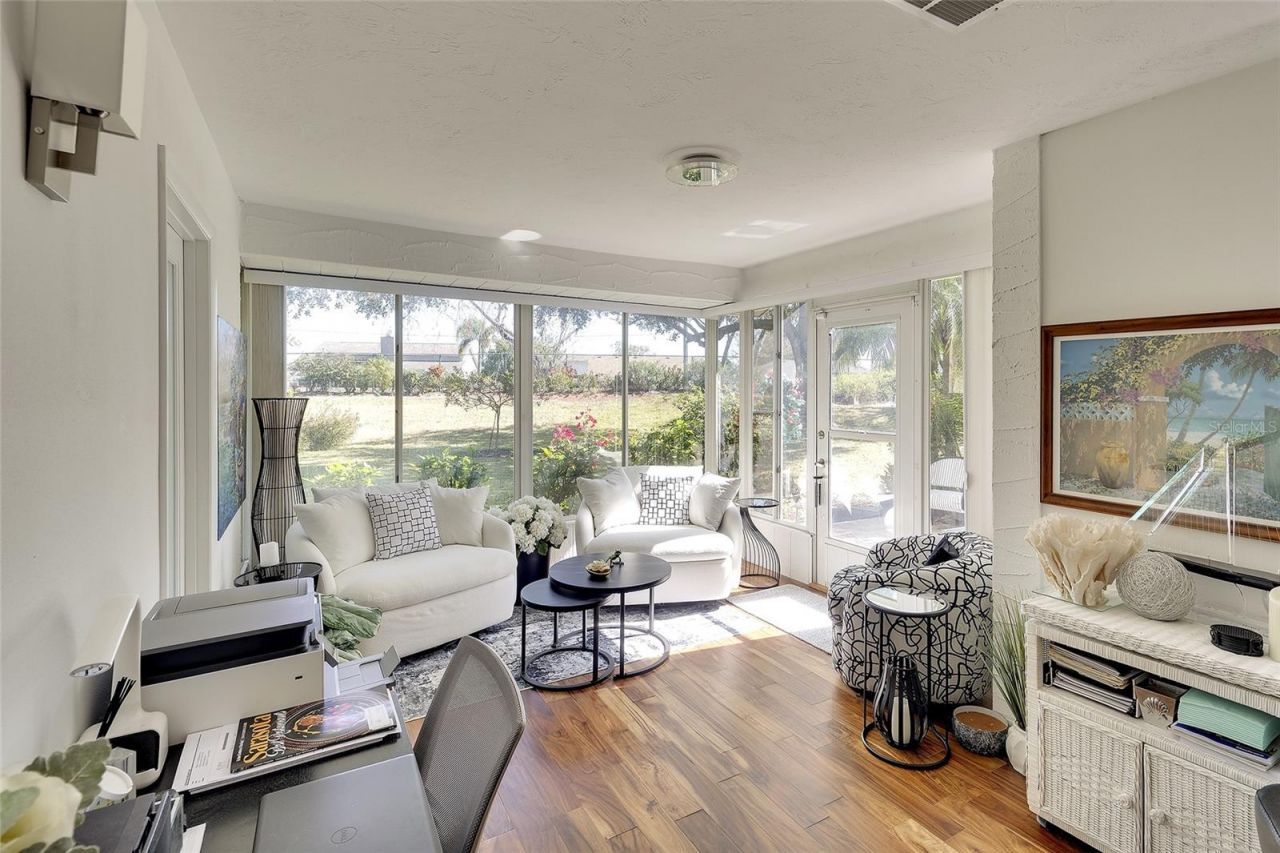 5803 Garden Lakes Drive, Bradenton, FL 34203 Photo