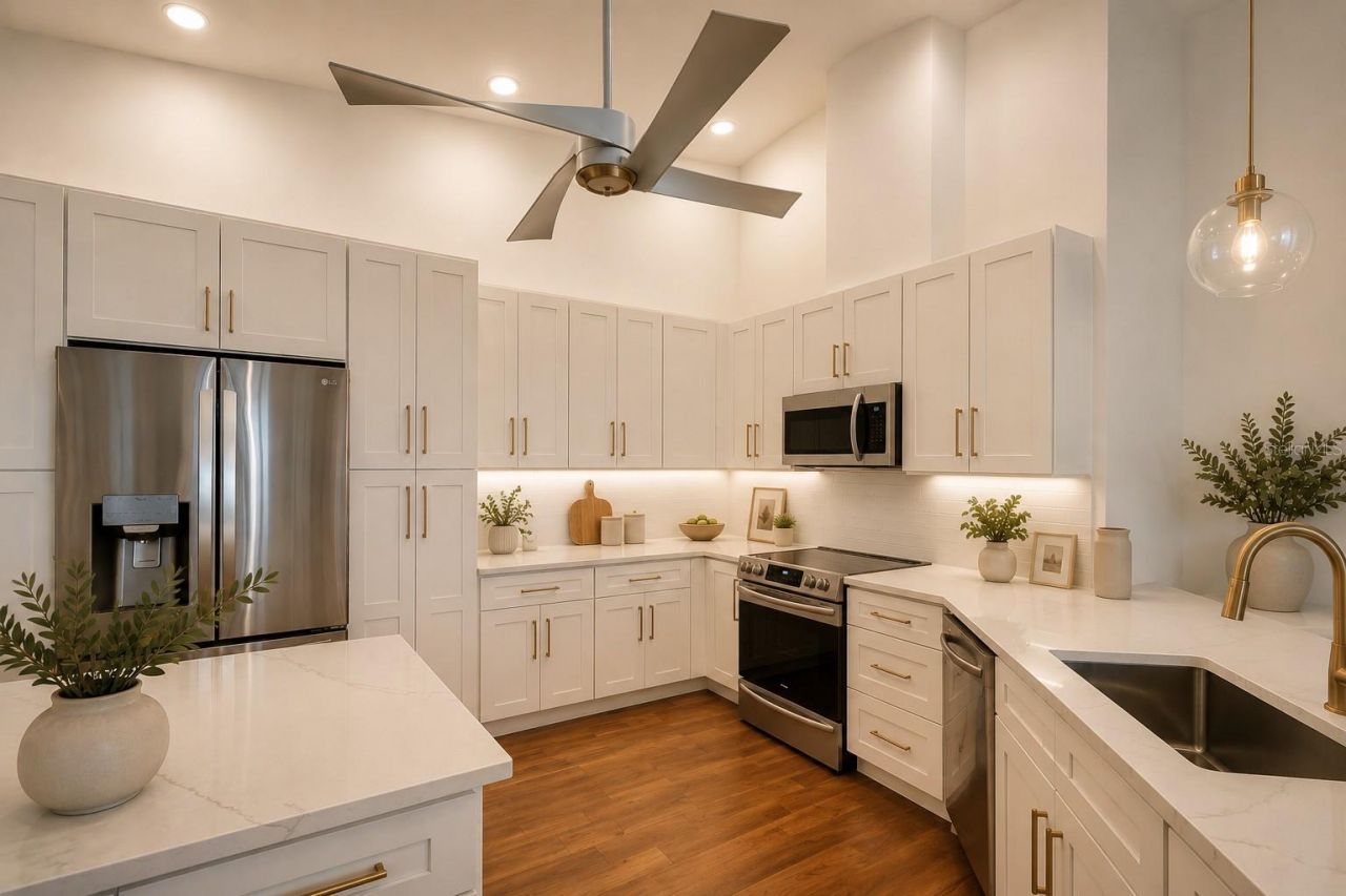 5803 Garden Lakes Drive, Bradenton, FL 34203 Photo