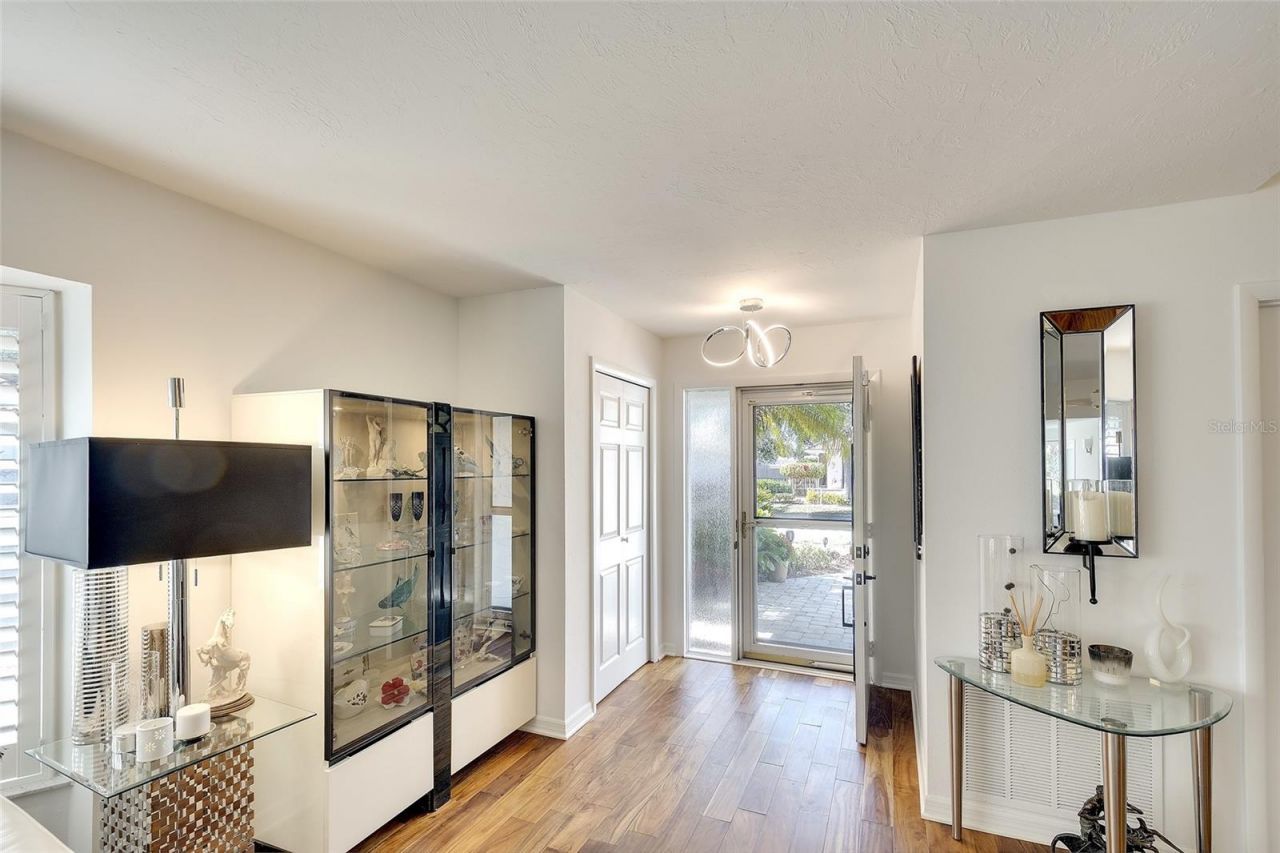 5803 Garden Lakes Drive, Bradenton, FL 34203 Photo