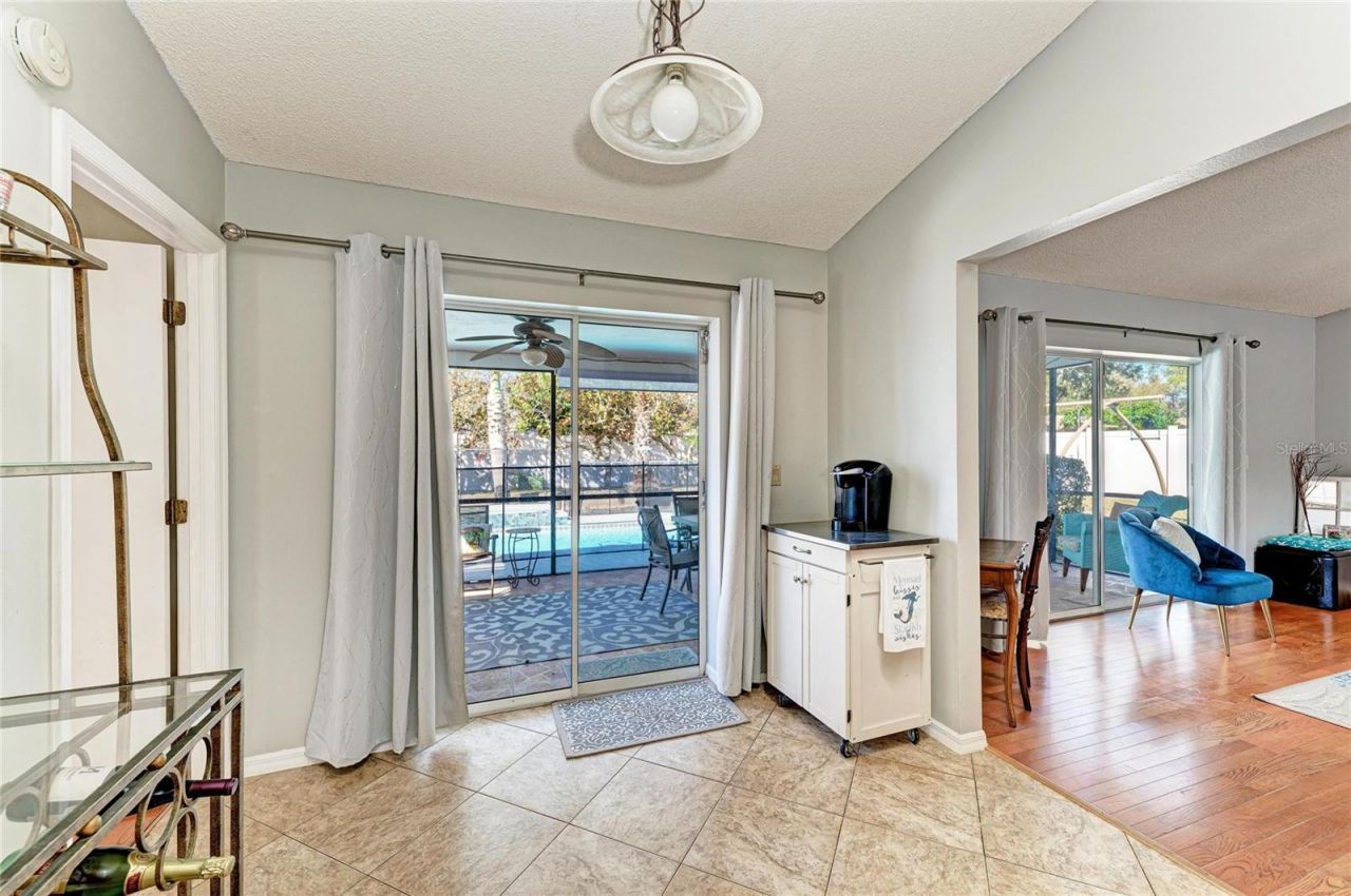 4660 32nd Court E, Bradenton, FL 34203 Photo