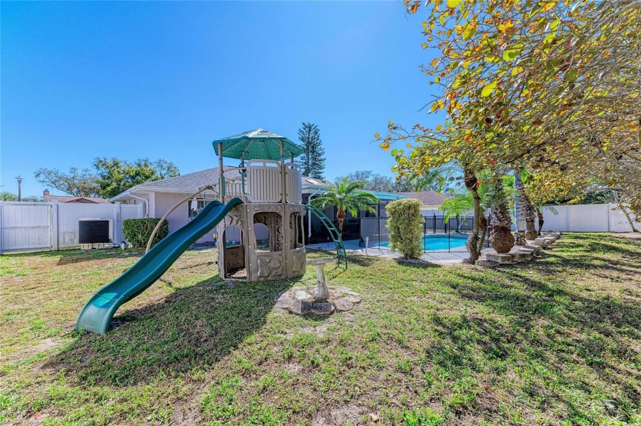 4660 32nd Court E, Bradenton, FL 34203 Photo