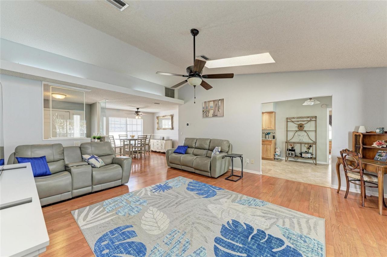 4660 32nd Court E, Bradenton, FL 34203 Photo