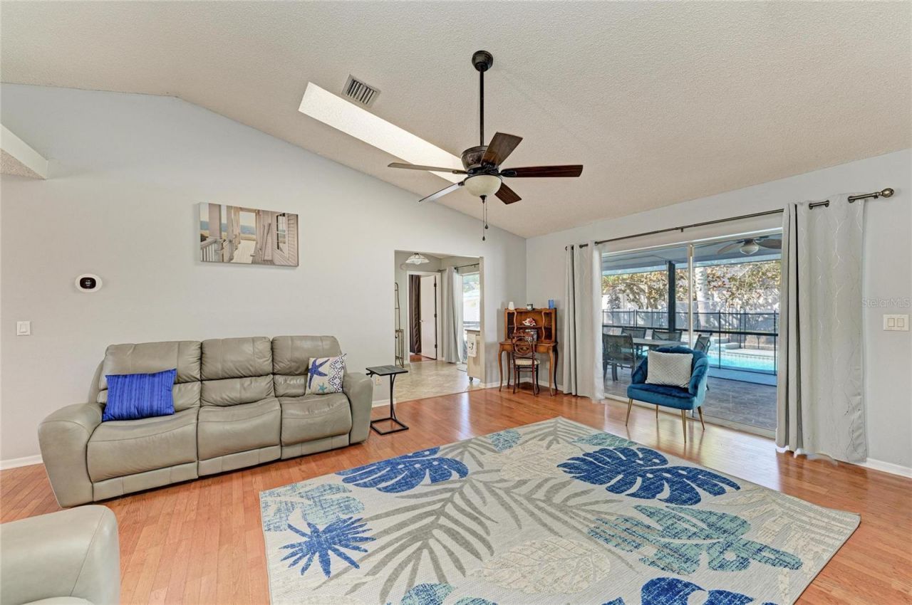 4660 32nd Court E, Bradenton, FL 34203 Photo