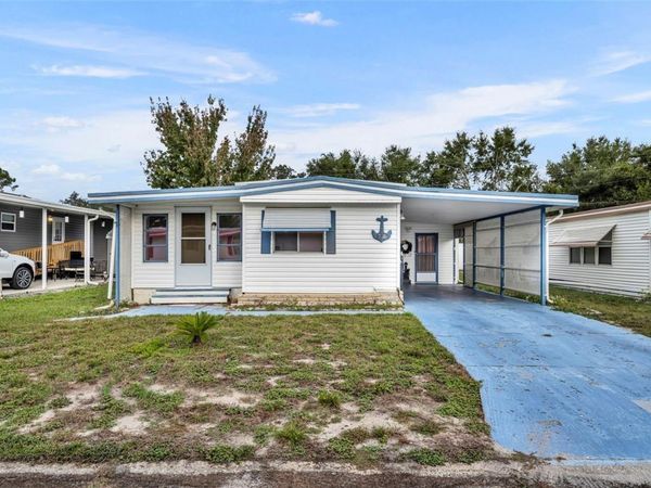 78 MAUNA LOA DRIVE , LEESBURG, FL 34788