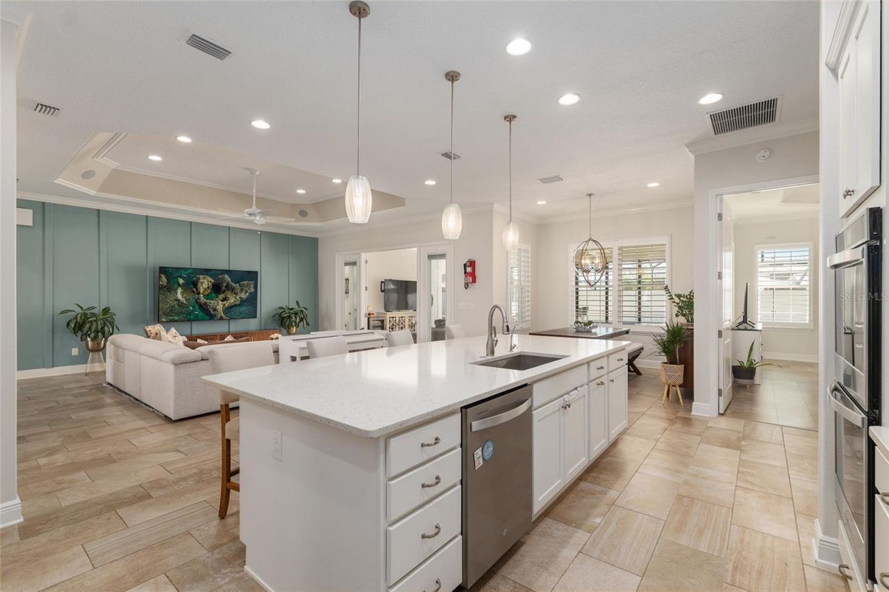 11207 Roz Way, Oxford, FL 34484 Photo