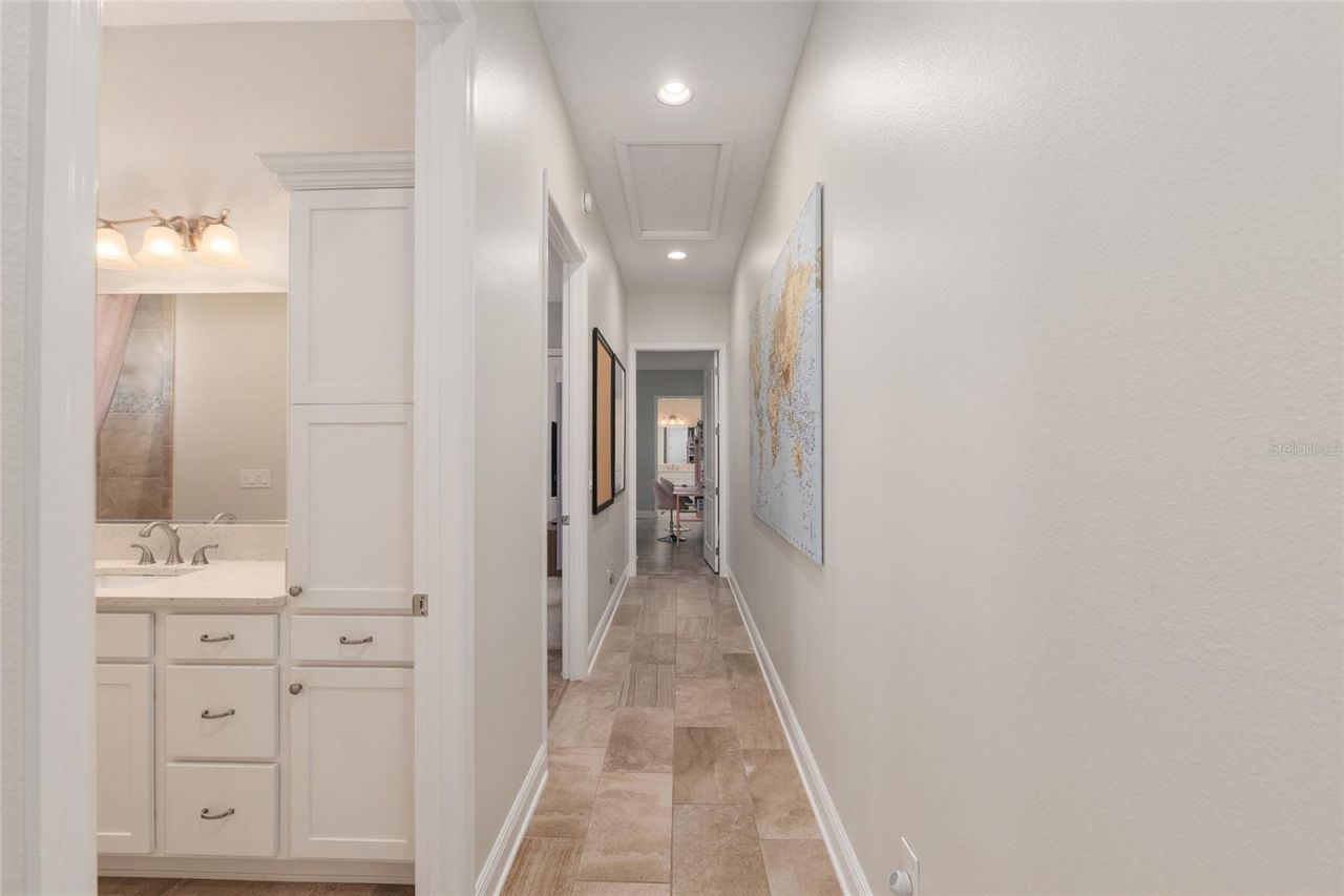 11207 Roz Way, Oxford, FL 34484 Photo