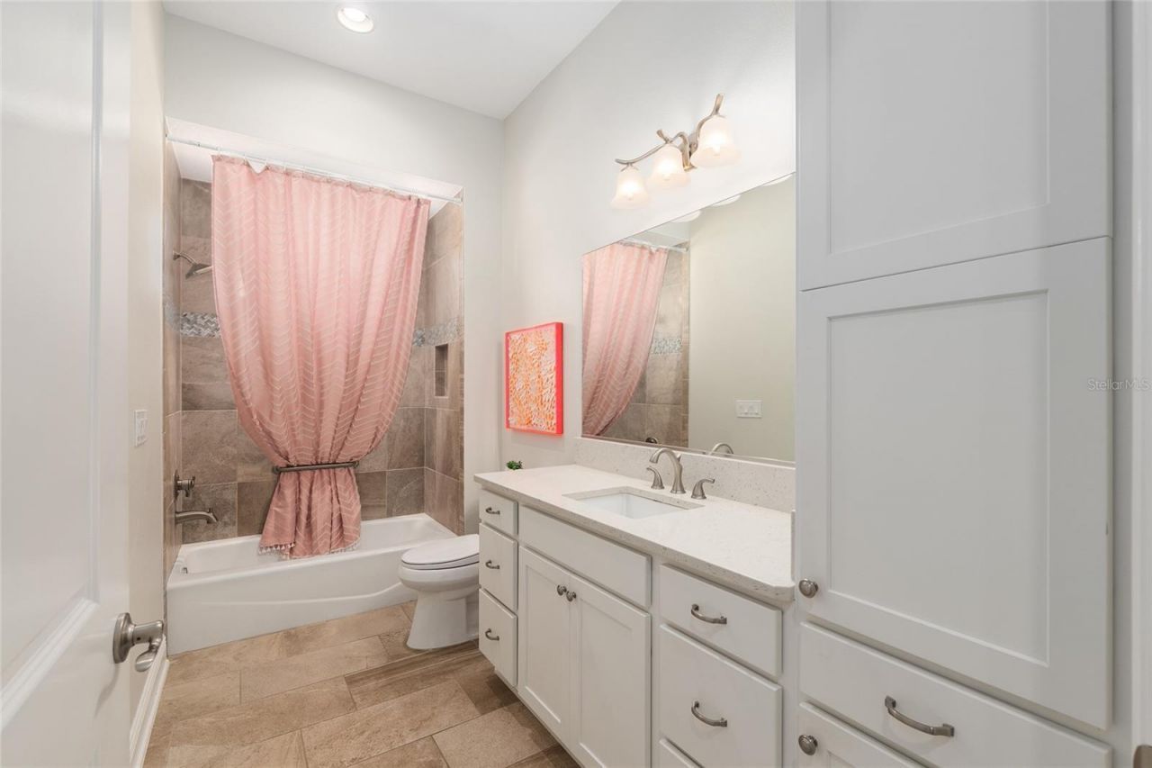 11207 Roz Way, Oxford, FL 34484 Photo